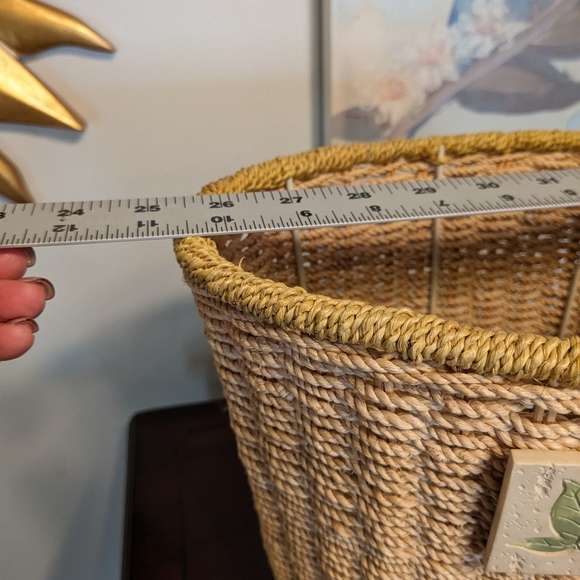 Vintage Wicker Trash Can & Tall Tissue Box Cover Bohemian EUC Floral Tiles 2 Pcs - Picture 8 of 12